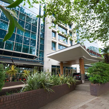 Clayton Hotel Chiswick-2